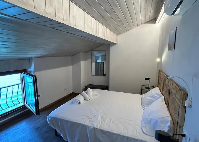 Lake's Feeling With Terrace On דירה